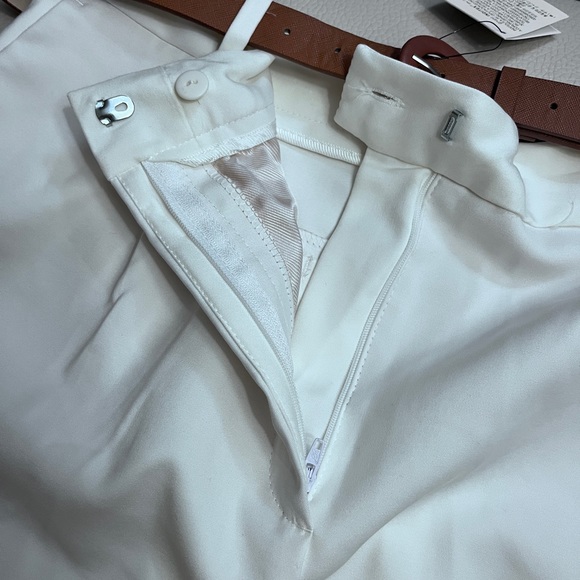 NWT - Zara Women’s Short with Belt - Made in Spain - Size XL - Picture 4 of 10